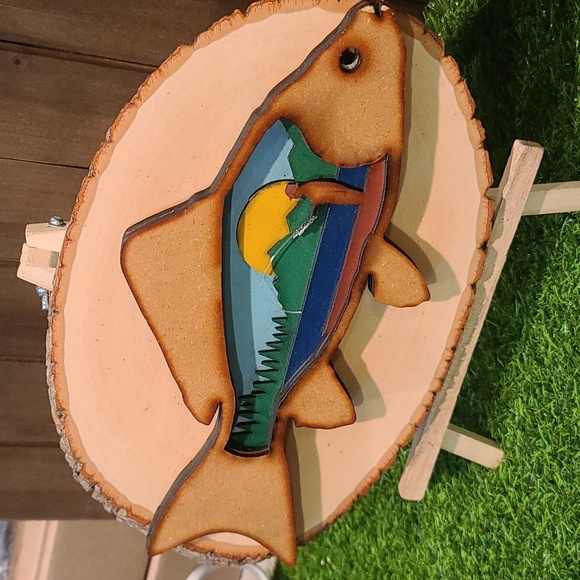 GONE FISHING SCENE - 5 layer laser cut mdf wood, painted, mounted on plaque NWT - Picture 3 of 5